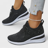 Tuyana – Madingi ortopediniai batai