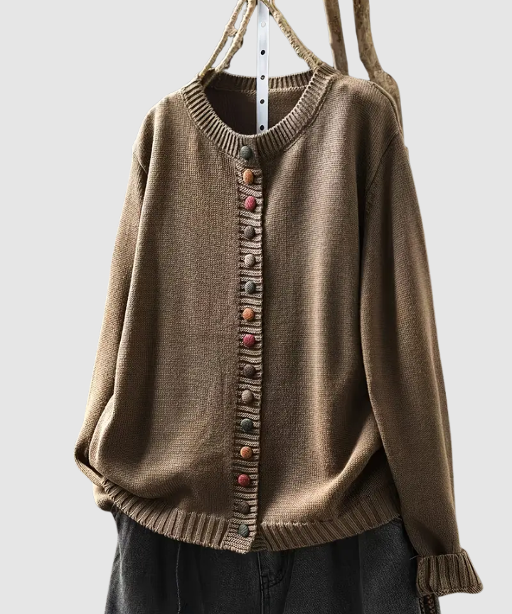 Elīna | Elegantiškas megztinis su sagomis