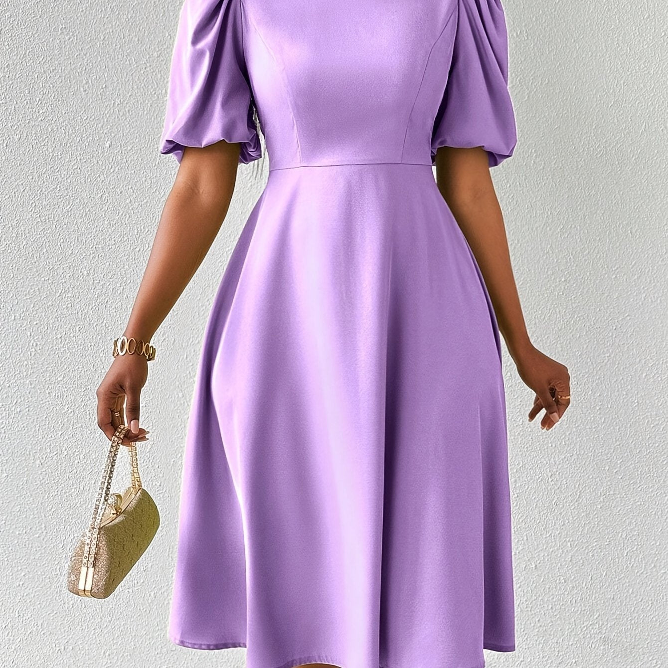 Clara Bloom | Rafinuota Juoda Midi Suknelė