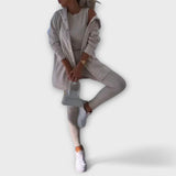 Trijų dalių rinkinys su kardiganu