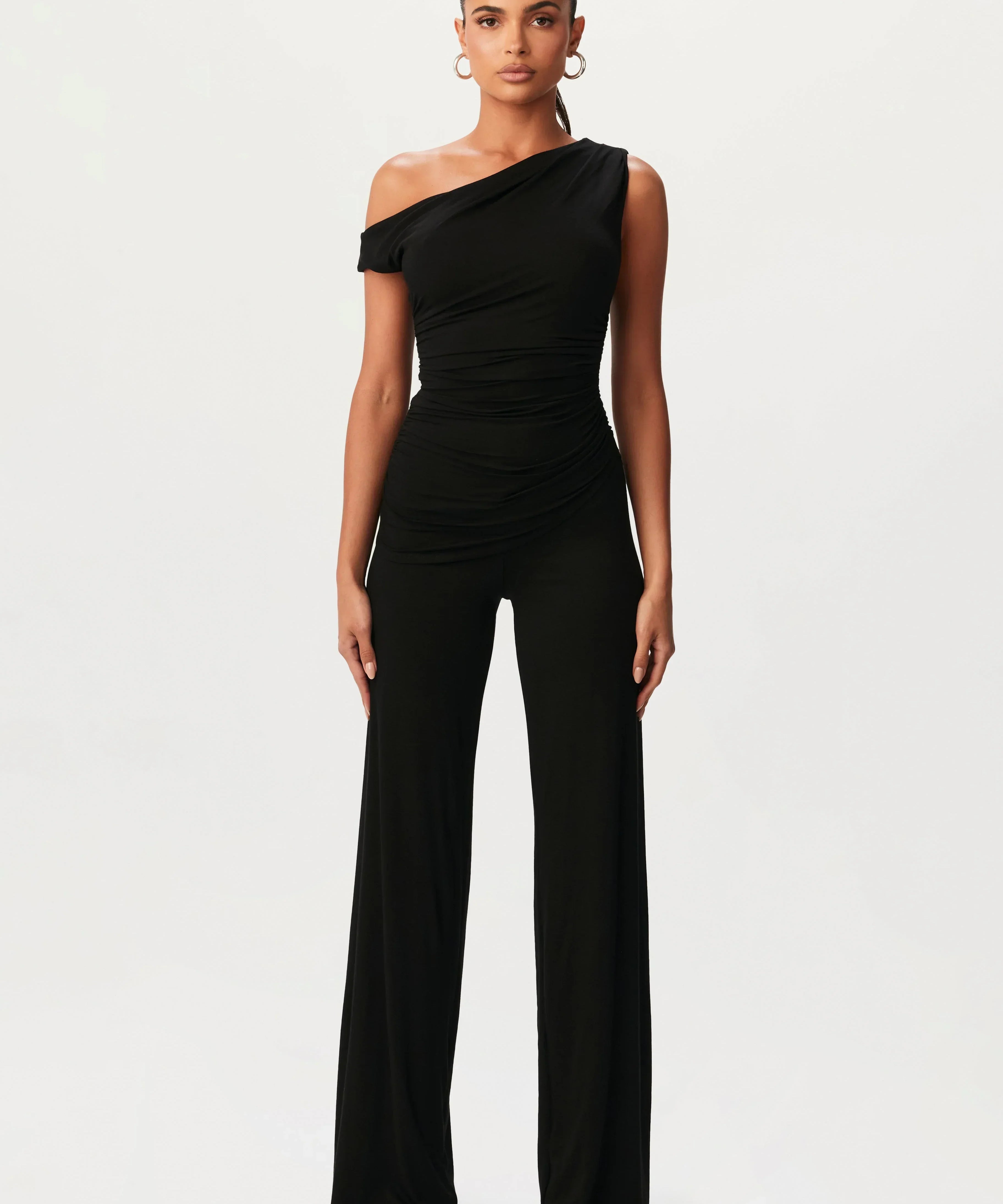 Clara - Universalus Komplektas