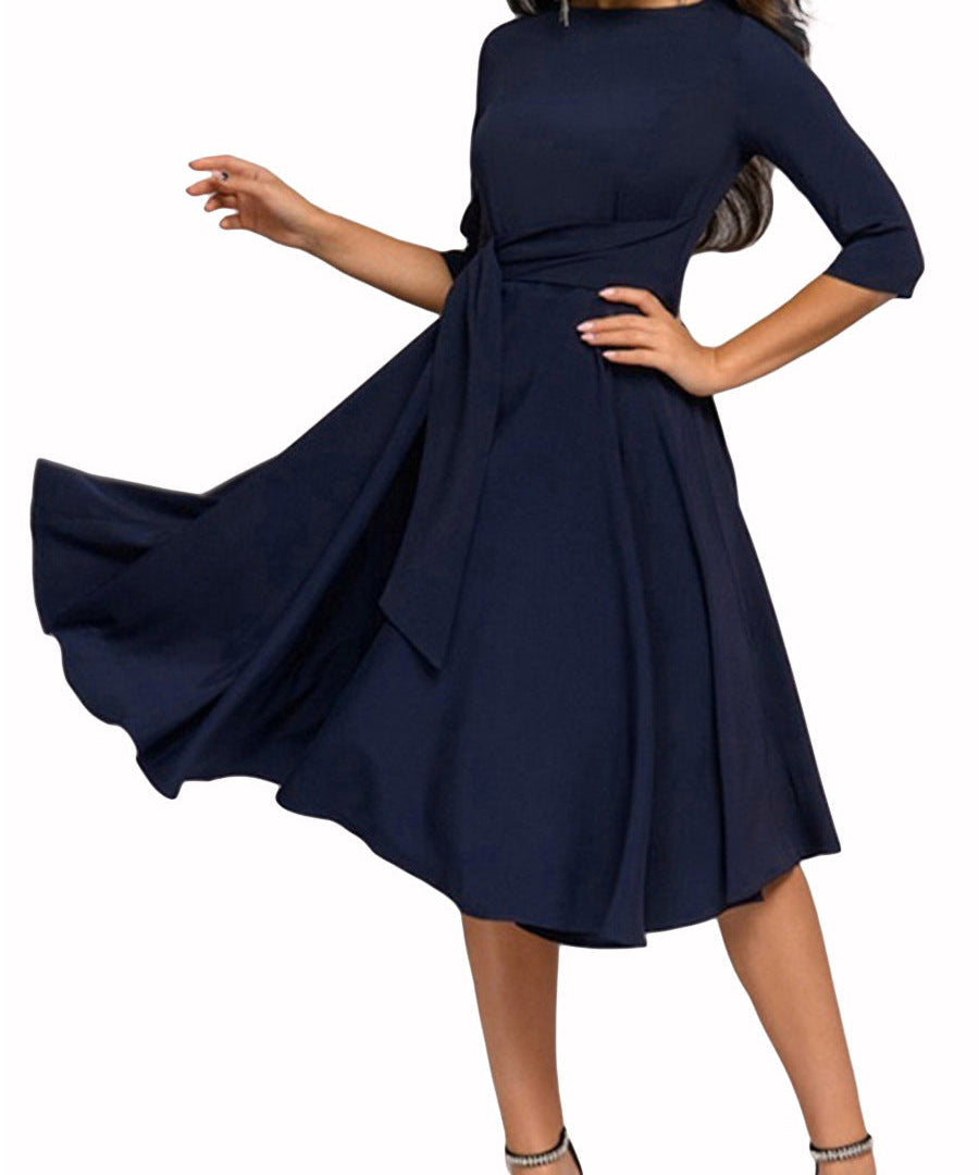 Marie - Elegantiška pakabos suknelė