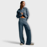 Moteriškas kostiumas