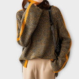 Breseis - Vintage megztinis su aukštu kaklu