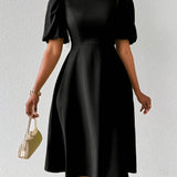 Clara Bloom | Rafinuota Juoda Midi Suknelė