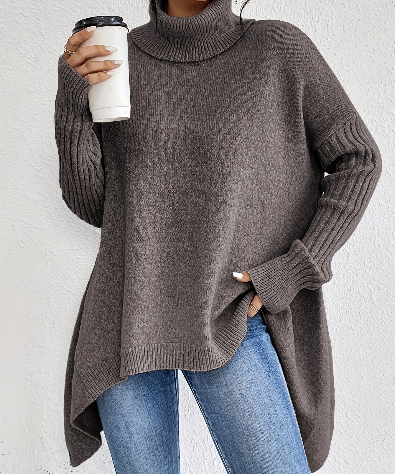 Ginta | Per didelis polotröja