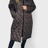 Antra – Dygsniuotas paltas su leopardo pamušalu