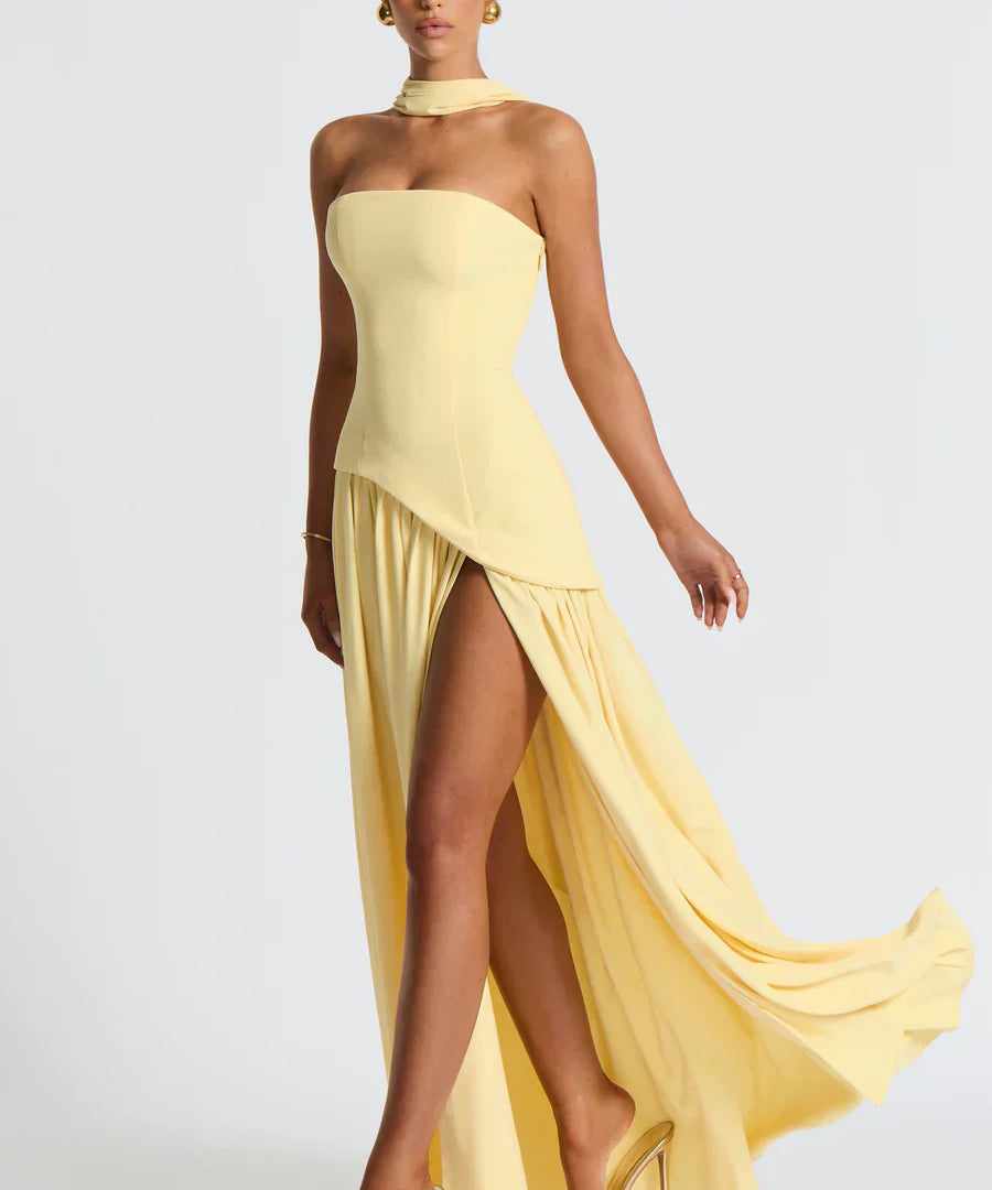 Adriana - Delikatus Suknelė